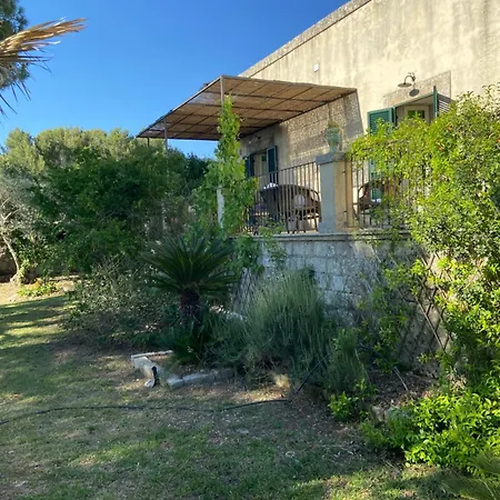 Vela Villa